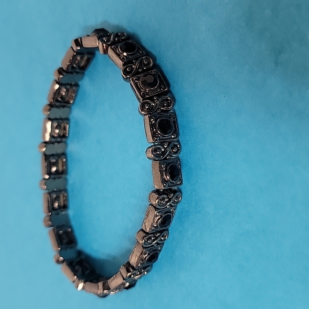 Antique aged Black Finished Metal Stretch Square Station Rhinestone Bracelet